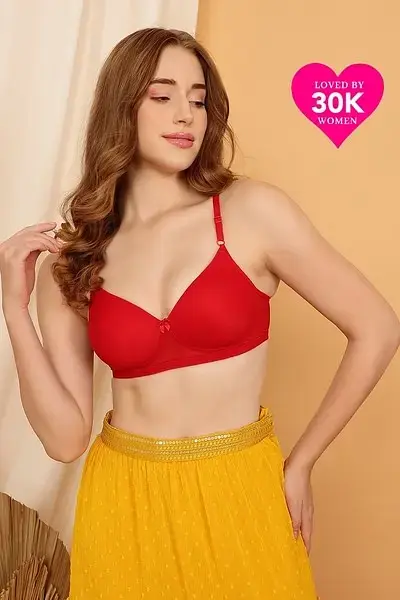 clovia-picture-padded-non-wired-t-shirt-bra-13-306962.webp