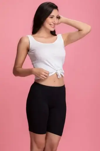 Mid-Waist Snug Fit Cycling Shorts in Black - Cotton